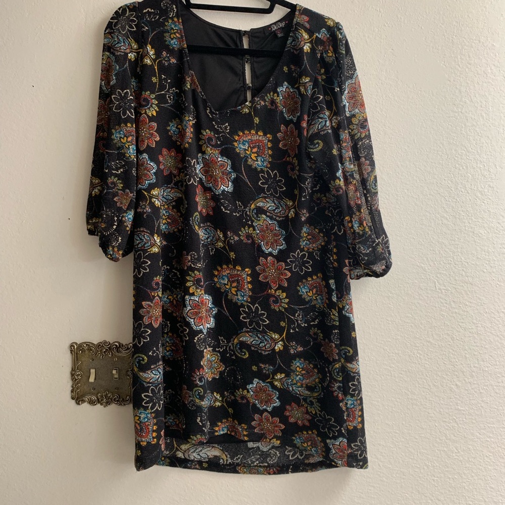 Quarter sleeve dress